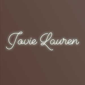 Meet your Posher, Jovie lauren